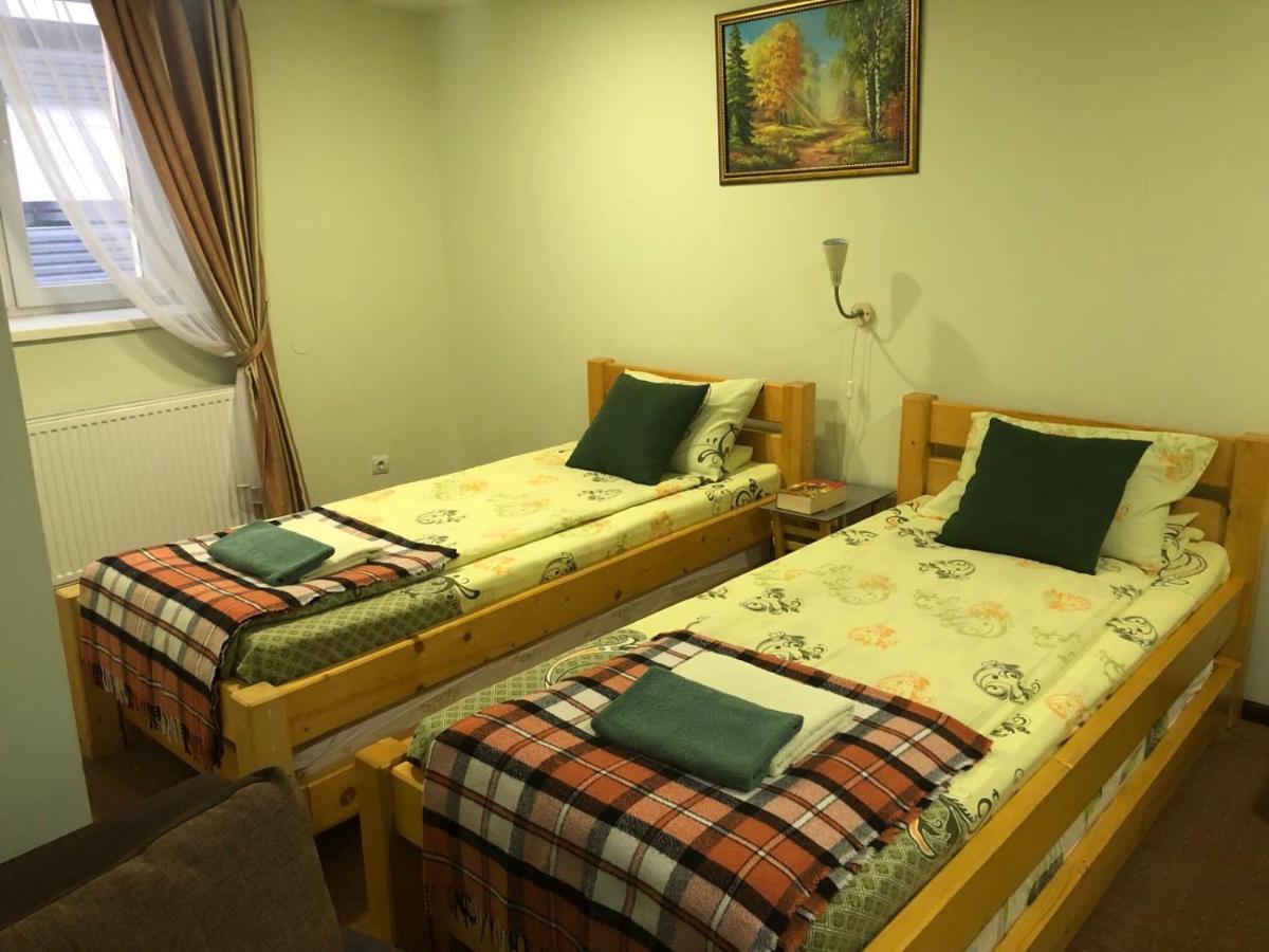 Apart Hotel Avinos Lviv Eksteriør bilde
