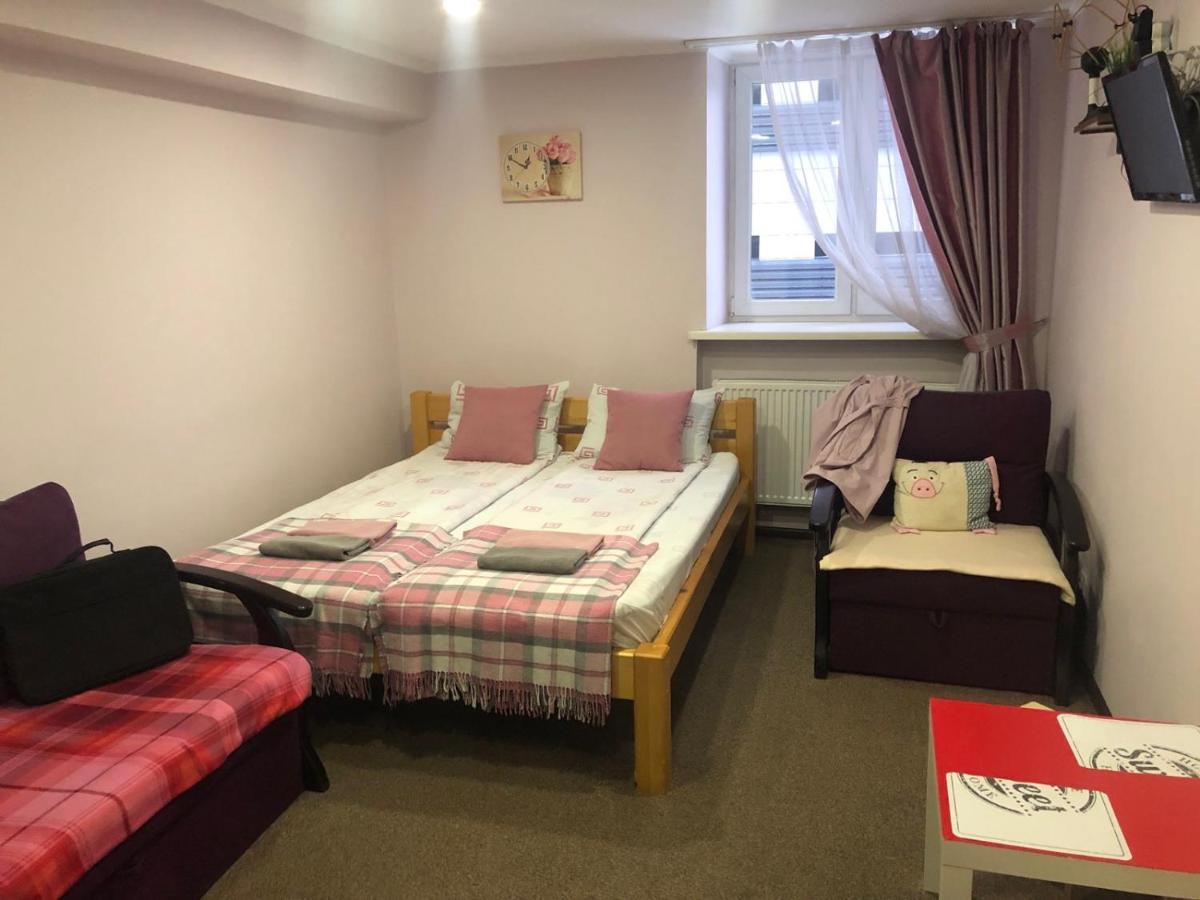 Apart Hotel Avinos Lviv Eksteriør bilde