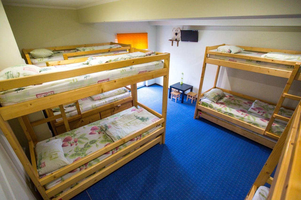 Apart Hotel Avinos Lviv Eksteriør bilde